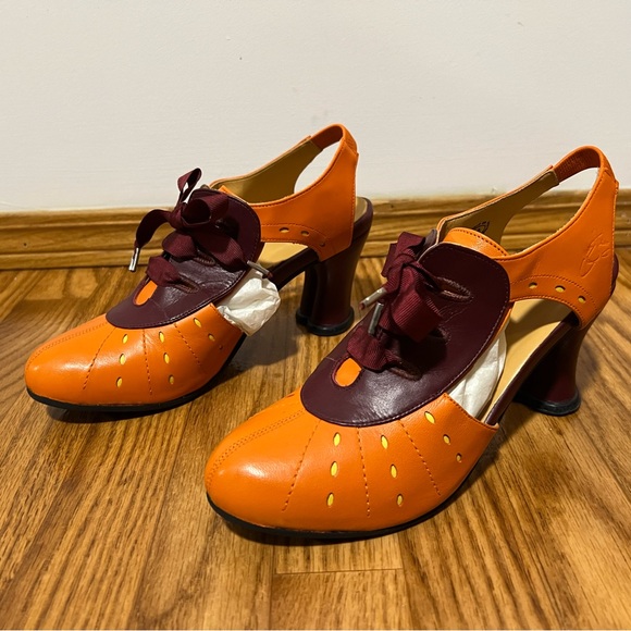 NWT John Fluevog Look Out Mesmerize Size 9.5 - Picture 3 of 9